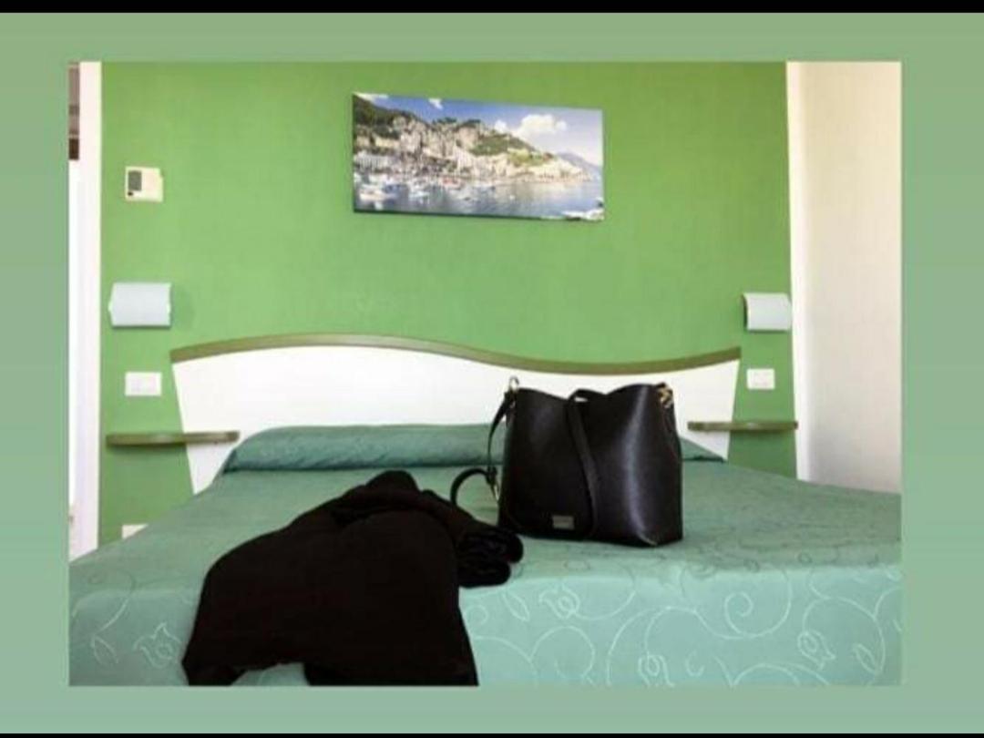 B&B Canto Delle Sirene Furore Ruang foto
